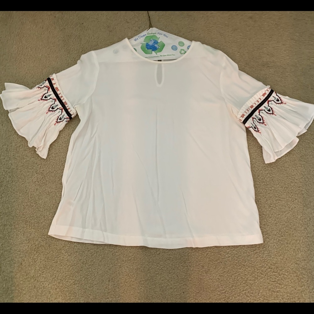 Loft white/blue embroidery boho top, Size M